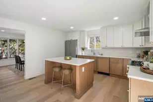 183 Wyckoff Ave, Wyckoff Township, NJ 07481 - Photo 15