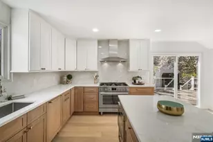 183 Wyckoff Ave, Wyckoff Township, NJ 07481 - Photo 13