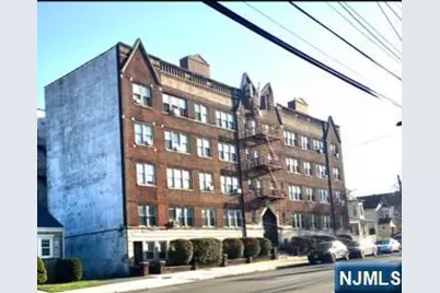 194 Davis Avenue, Kearny, NJ 07032 - Photo 1
