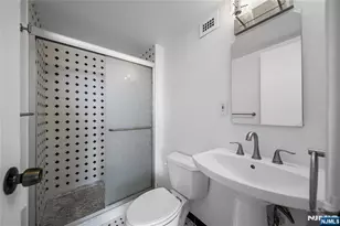 9060 Palisade Ave 507, North Bergen, NJ 07047 - Photo 21