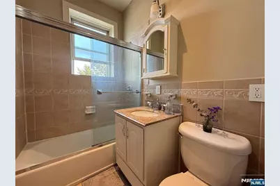 215 Orient Way C2 #C2, Rutherford, NJ 07070 - Photo 19
