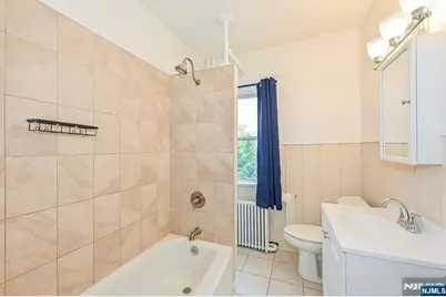 135 Cresskill Avenue, Dumont, NJ 07628 - Photo 23