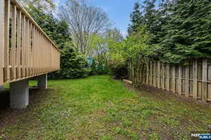 135 Cresskill Ave, Dumont, NJ 07628 - Photo 31