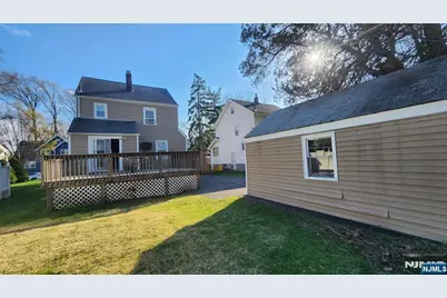 331 Sherman Avenue, Teaneck Township, NJ 07666 - Photo 19