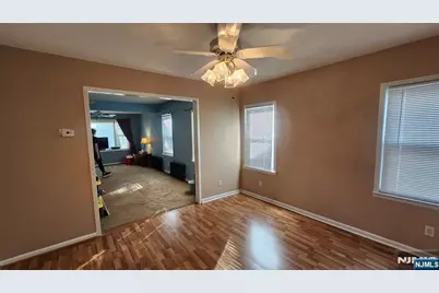 331 Sherman Avenue, Teaneck Township, NJ 07666 - Photo 13