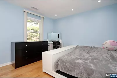 10 Chris Court, Fair Lawn, NJ 07410 - Photo 31