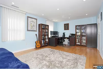 10 Chris Court, Fair Lawn, NJ 07410 - Photo 21