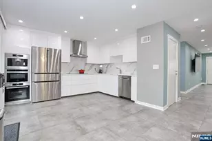 10 Chris Ct, Fair Lawn, NJ 07410 - Photo 15