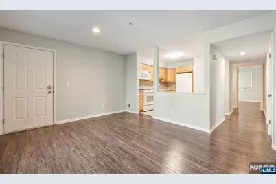 218 Orchard Park, Allendale, NJ 07401 - Photo 7