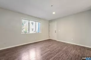 218 Orchard Park, Allendale, NJ 07401 - Photo 5