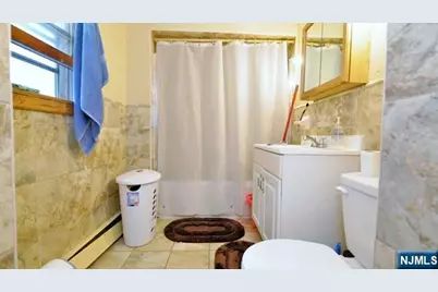 402 N 3rd Street, East Newark, NJ 07029 - Photo 21