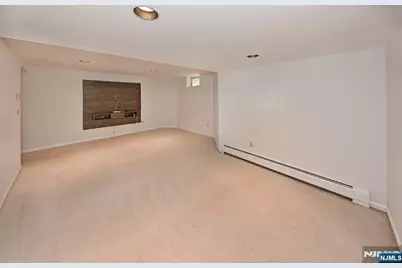 47 Bentley Drive, Franklin Lakes, NJ 07417 - Photo 23