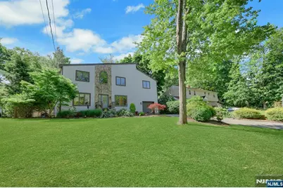 962 Pines Terrace, Franklin Lakes, NJ 07417 - Photo 43