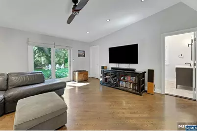 962 Pines Terrace, Franklin Lakes, NJ 07417 - Photo 7