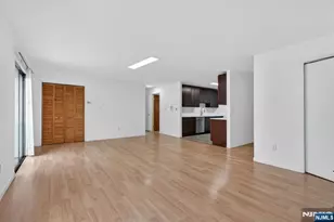 485 Broadway 11, Newark, NJ 07104 - Photo 1