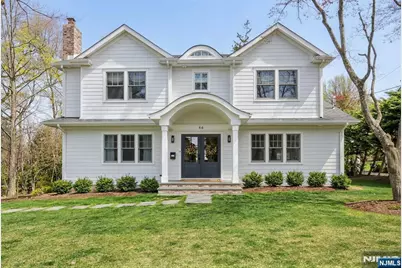 46 S Murray Avenue, Ridgewood, NJ 07450 - Photo 1