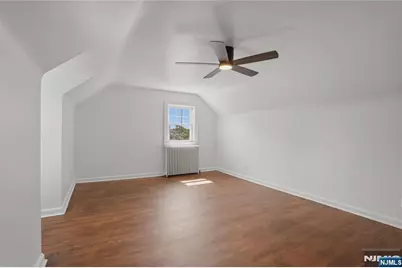 8 E Ridgewood Avenue, Paramus, NJ 07652 - Photo 19