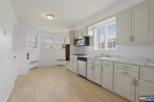 38 E Ridgewood Ave, Paramus, NJ 07652 - Photo 9