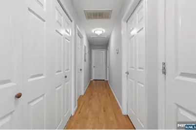 433 Linden, Elizabeth, NJ 07202 - Photo 15