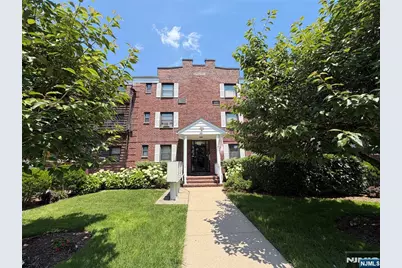 241 E Main Street 2B #2B, Bergenfield, NJ 07621 - Photo 13