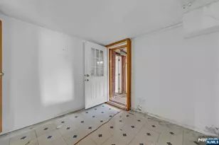 439 Bergen Blvd, Palisades Park, NJ 07650 - Photo 35