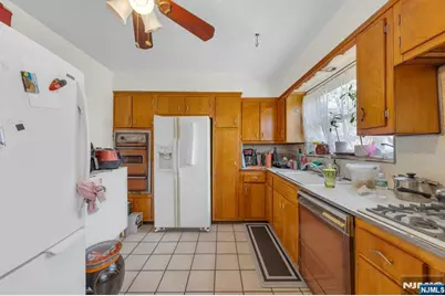 439 Bergen Boulevard, Palisades Park, NJ 07650 - Photo 25