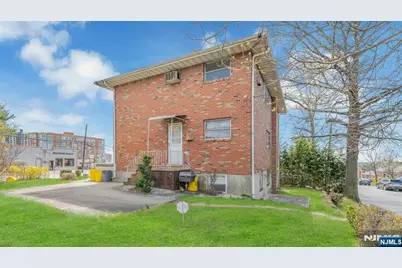 439 Bergen Boulevard, Palisades Park, NJ 07650 - Photo 47