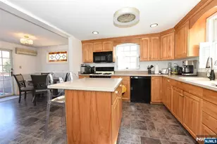 38 Maple Ave, Westwood, NJ 07675 - Photo 13