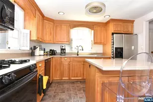 38 Maple Ave, Westwood, NJ 07675 - Photo 17