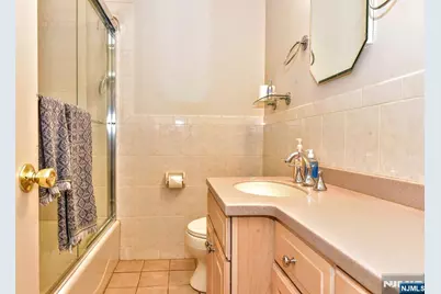31 Susan Avenue, Midland Park, NJ 07432 - Photo 19
