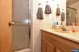 31 Susan Ave, Midland Park, NJ 07432 - Photo 23