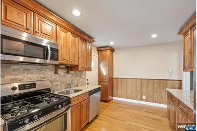 153 Moore Avenue, Leonia, NJ 07605 - Photo 11