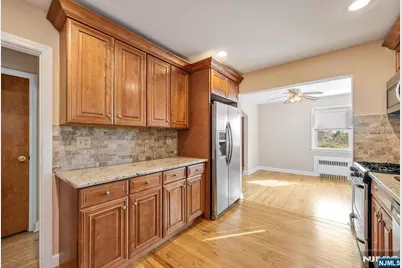 153 Moore Avenue, Leonia, NJ 07605 - Photo 13