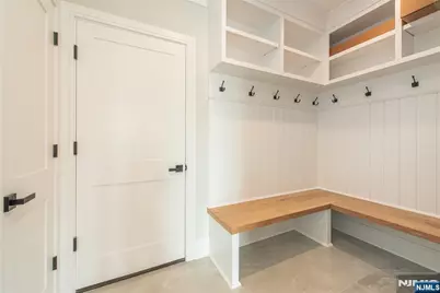 722 Erie Road, Paramus, NJ 07652 - Photo 15