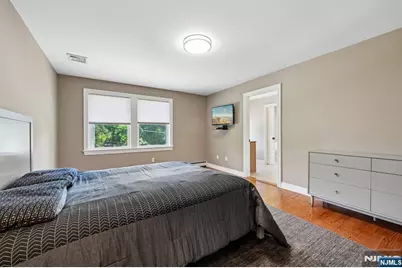 72 4th Street, Park Ridge, NJ 07656 - Photo 37