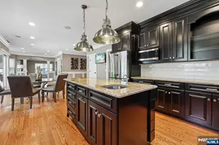 72 4th St, Park Ridge, NJ 07656 - Photo 17