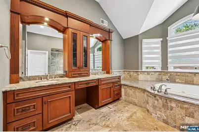 72 4th Street, Park Ridge, NJ 07656 - Photo 39