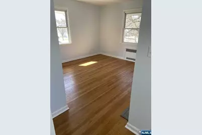 344 Rochelle Avenue 2 #2, Rochelle Park Township, NJ 07662 - Photo 9