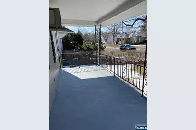 344 Rochelle Avenue 2 #2, Rochelle Park Township, NJ 07662 - Photo 11