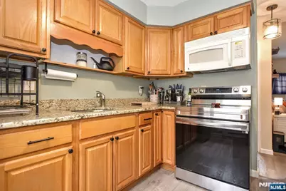 100 Pierson Miller Drive A11 #A11, Pompton Lakes, NJ 07442 - Photo 15