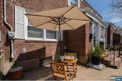 589 Beverly Road, Teaneck Township, NJ 07666 - Photo 19