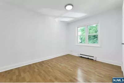 179 Christie Heights Street B #B, Leonia, NJ 07605 - Photo 13