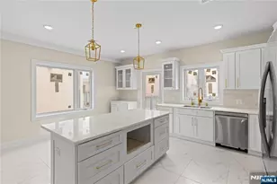 45 Lincoln Ave, Cliffside Park, NJ 07010 - Photo 11