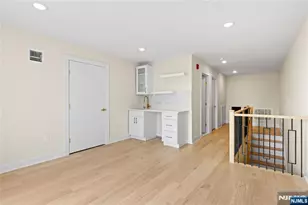 45 Lincoln Ave, Cliffside Park, NJ 07010 - Photo 27