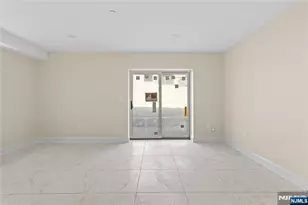 45 Lincoln Ave, Cliffside Park, NJ 07010 - Photo 37