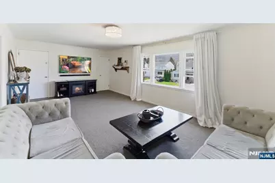 425 Midland Avenue, Pompton Lakes, NJ 07442 - Photo 7