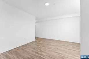 520 Cliff Street 303, Fairview, NJ 07022 - Photo 11