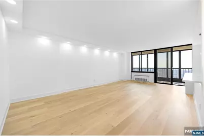 200 Winston 2417 #2417, Cliffside Park, NJ 07010 - Photo 9