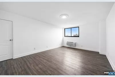 235 Prospect Avenue 15G #15G, Hackensack, NJ 07601 - Photo 9