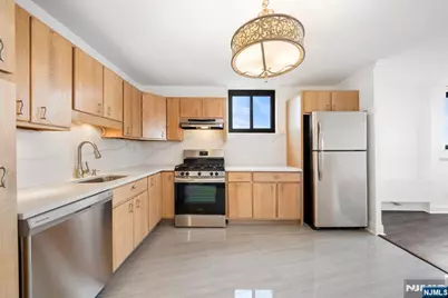 235 Prospect Avenue 15G #15G, Hackensack, NJ 07601 - Photo 5